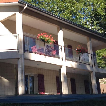 Le Mas De Servant Roulottes Et Chambres D'Hotes Auberives-en-Royans Εξωτερικό φωτογραφία